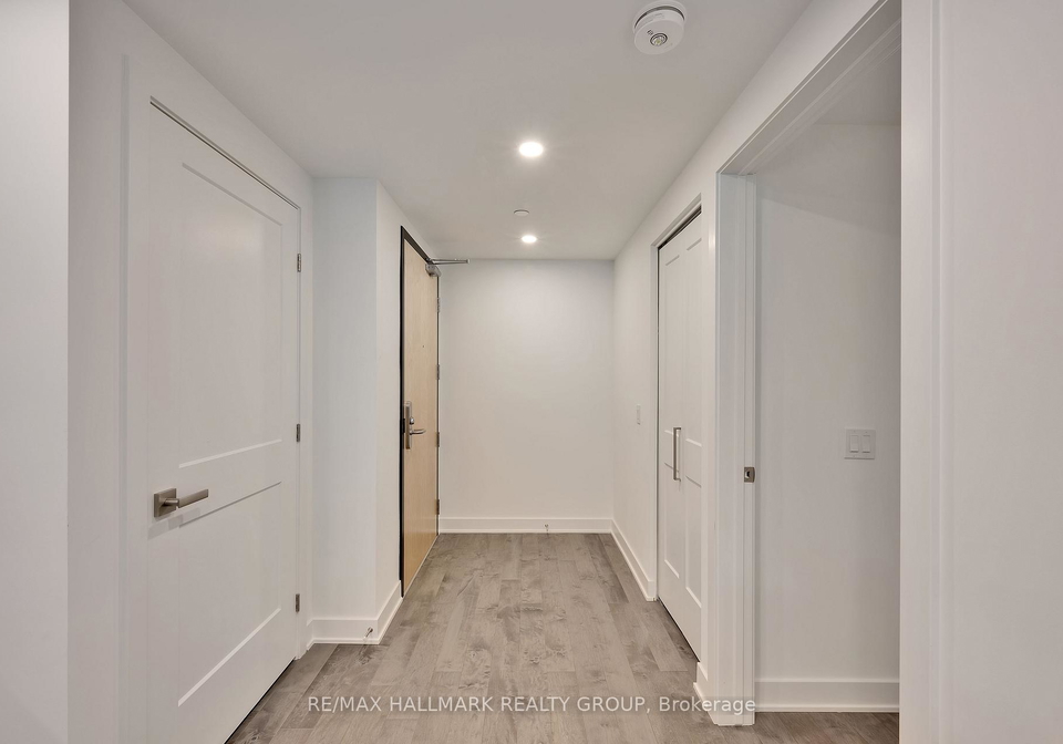 340-queen-street-ottawa-ontario-x13042110