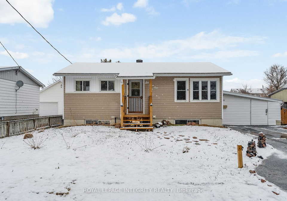 651-lorne-street-w-laurentian-valley-ontario-x13042122