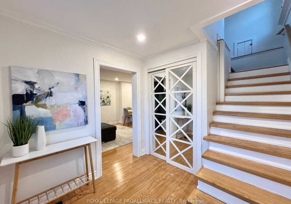 248-dufferin-avenue-quinte-west-ontario-x13042150