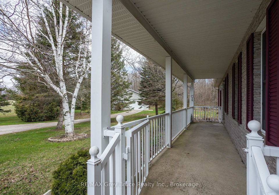 258913-gordon-sutherland-parkway-georgian-bluffs-ontario-x13042208