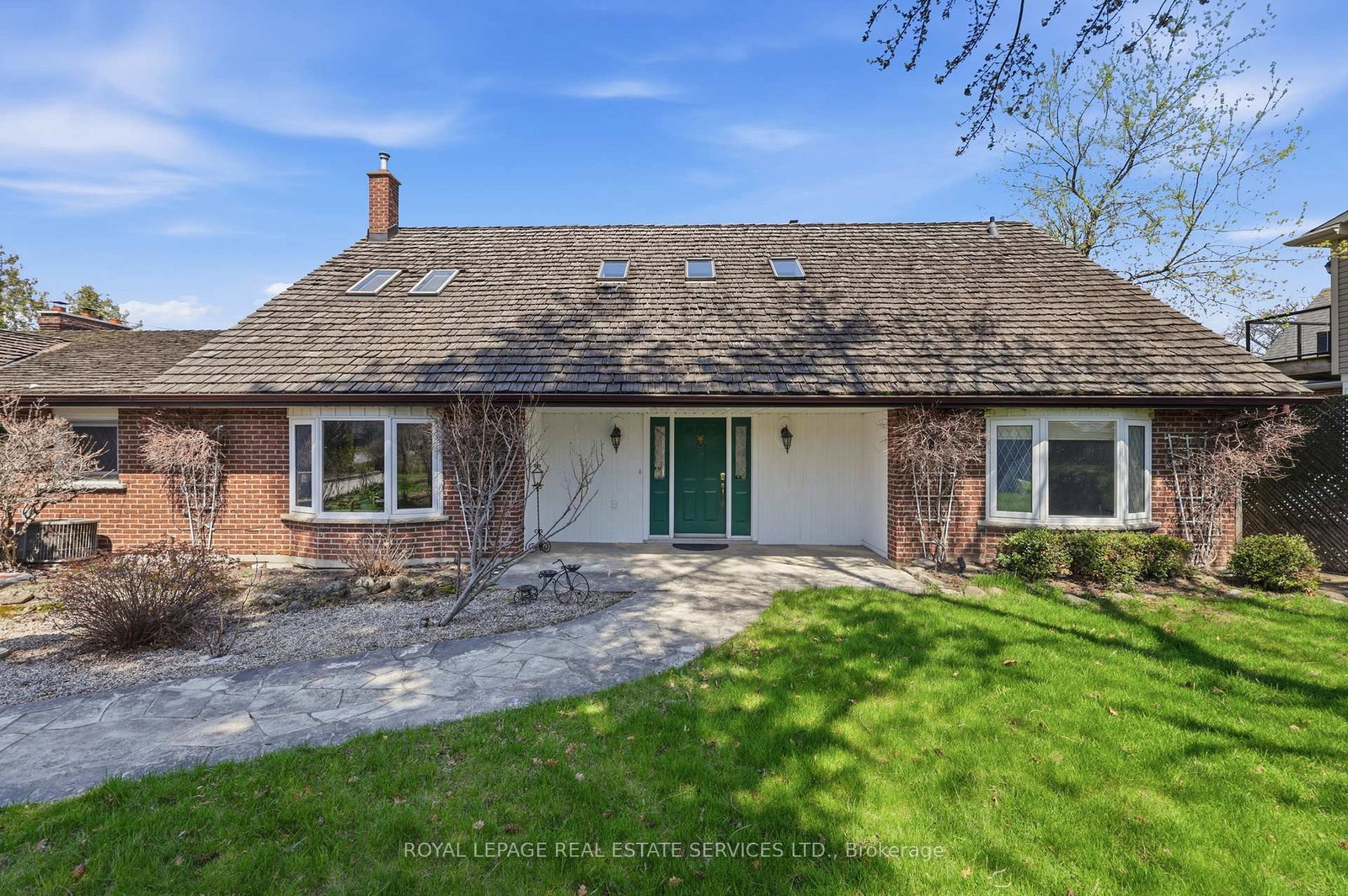 8-lakeshore-drive-hamilton-ontario-x13042212