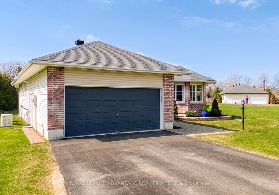 307-somerville-drive-tay-valley-ontario-x13042214