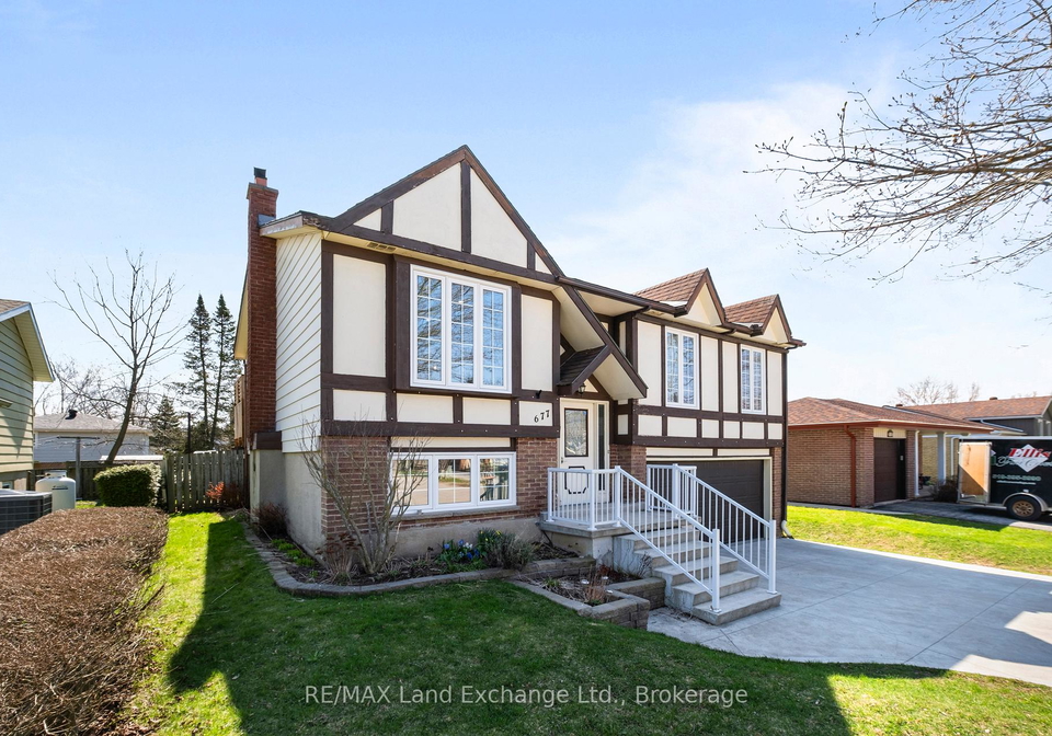 677-kennard-crescent-kincardine-ontario-x13042310