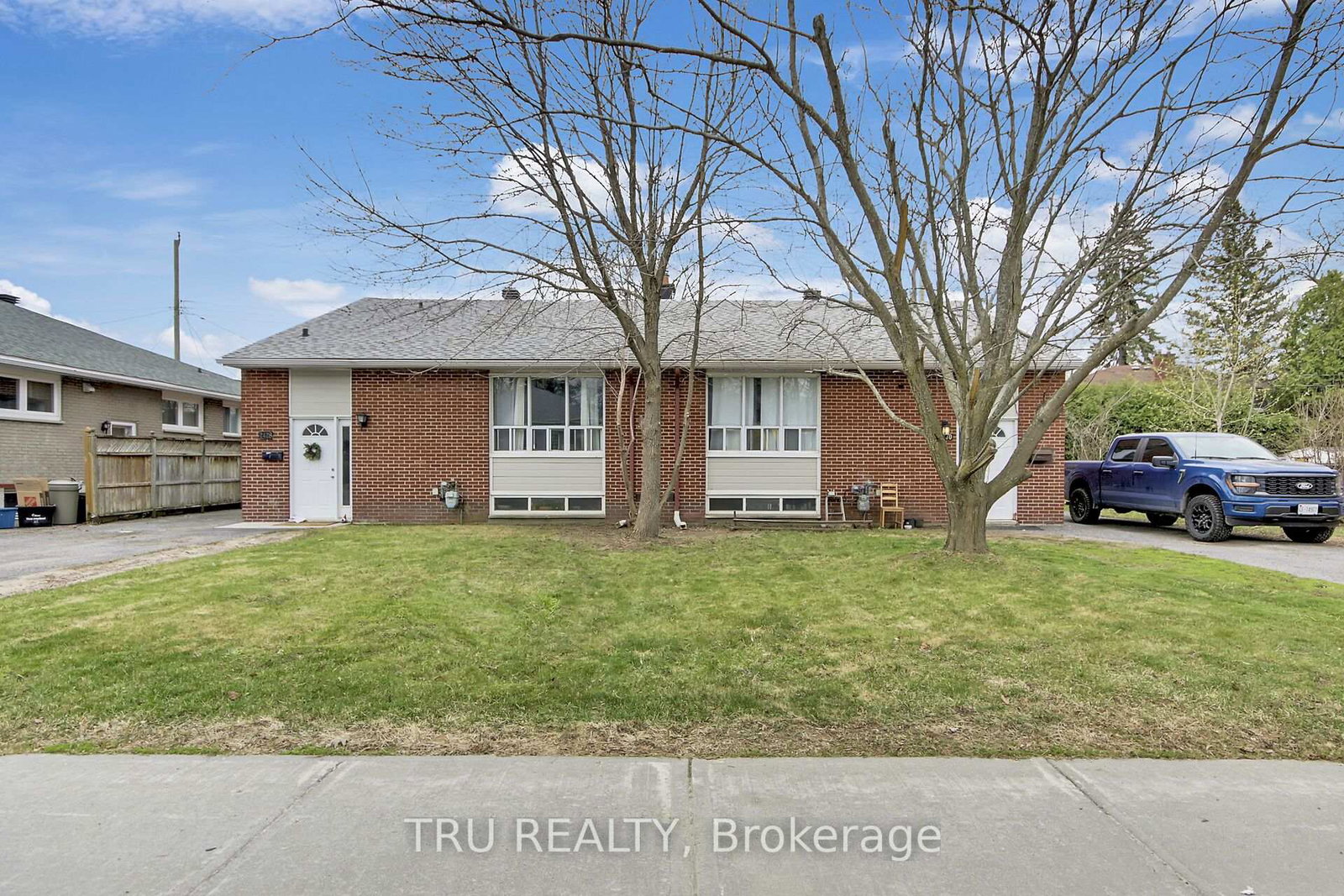 2428-2430-iris-street-ottawa-ontario-x13042336