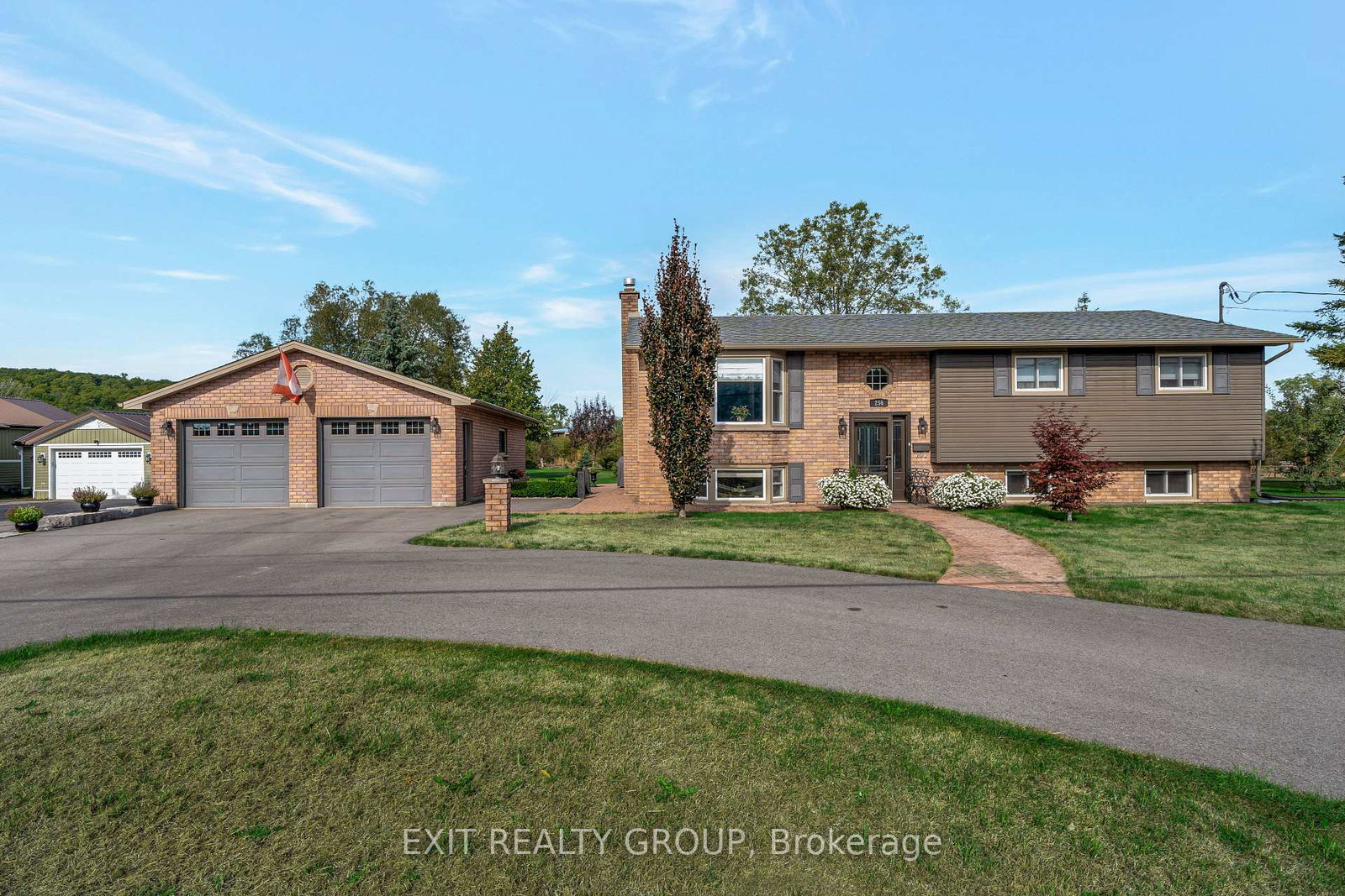 256-south-trent-street-quinte-west-ontario-x13042494