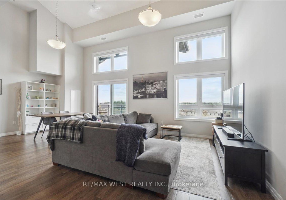 35-kingsbury-square-guelph-ontario-x13042498