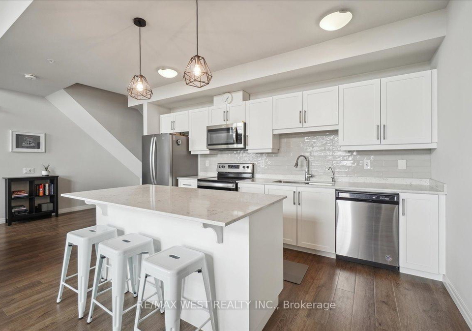 35-kingsbury-square-guelph-ontario-x13042498