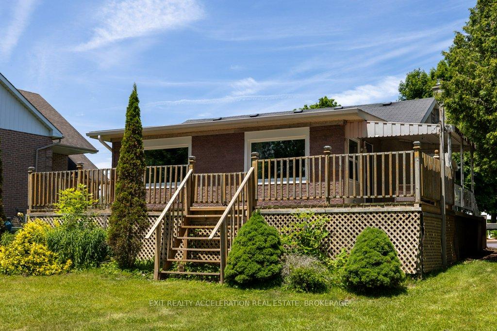 84-main-street-deseronto-ontario-x13042622
