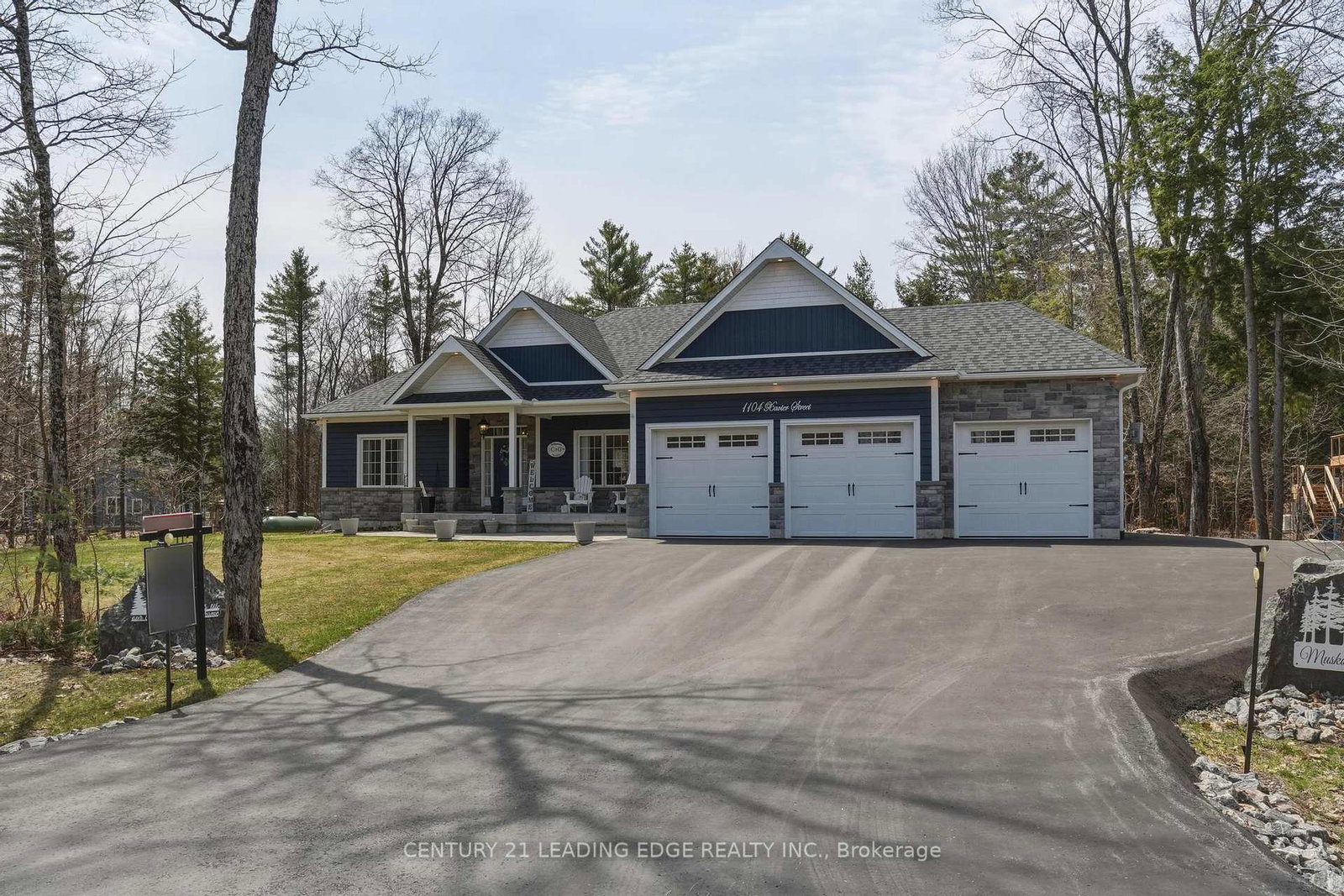 1104-xavier-street-gravenhurst-ontario-x13042680