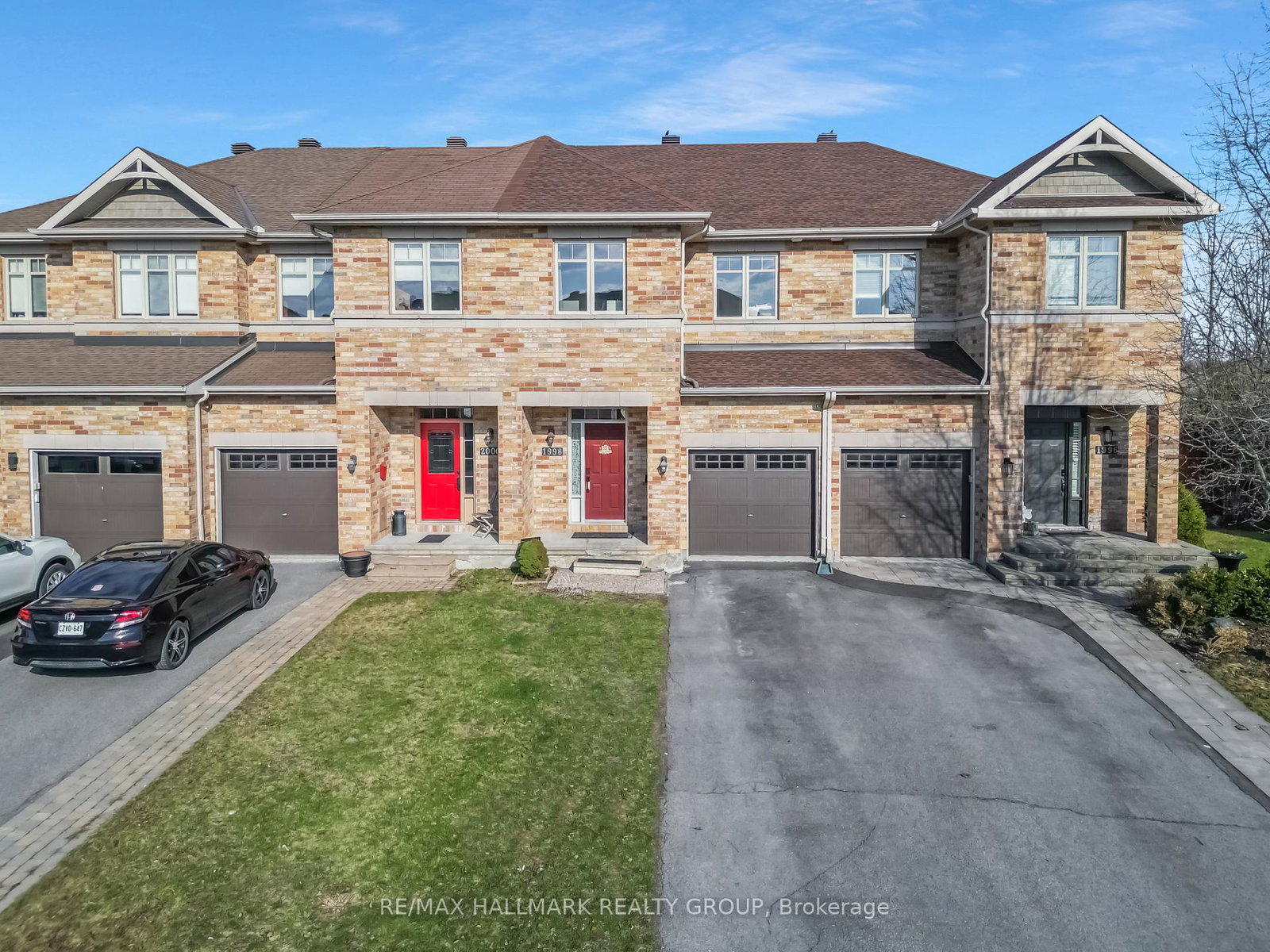 1998-pennyroyal-crescent-ottawa-ontario-x13042736
