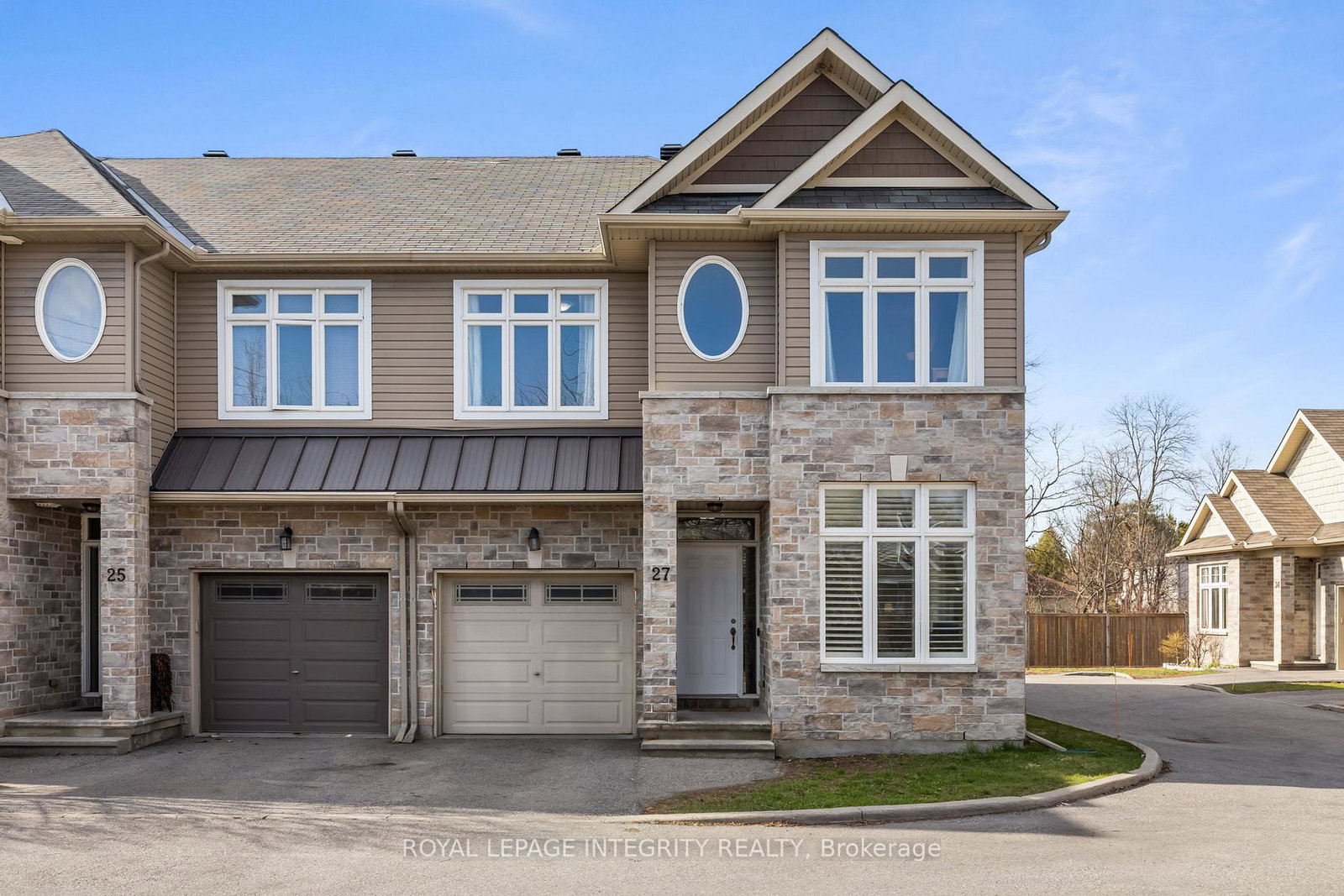 27-orange-blossom-private-ottawa-ontario-x13042992