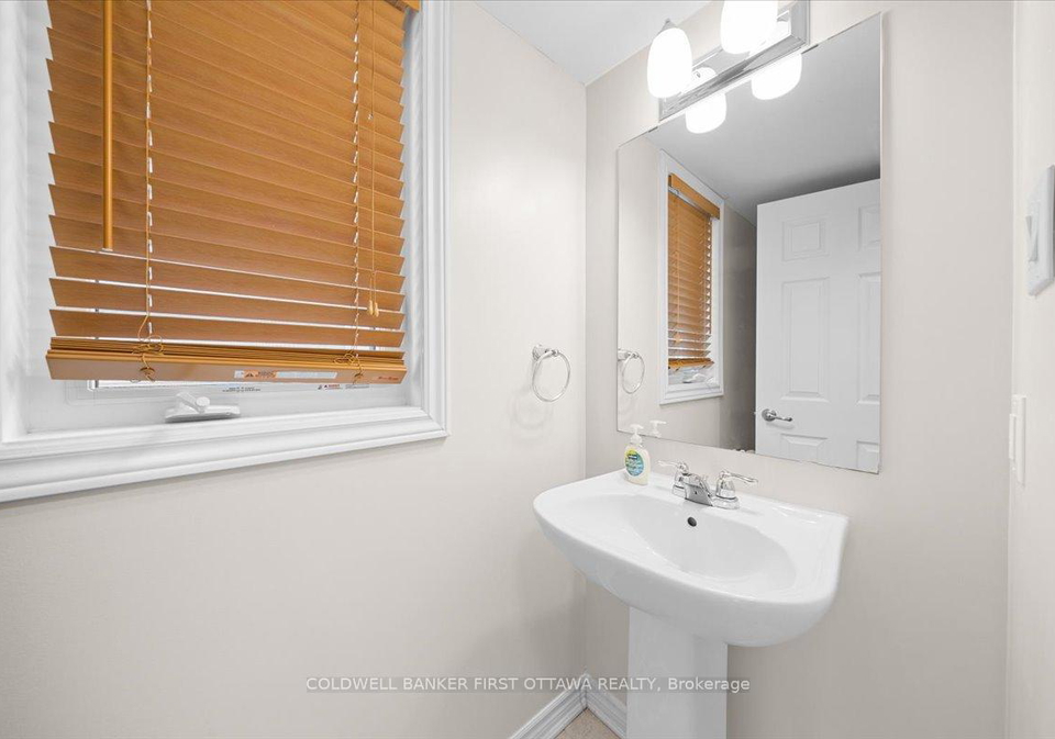 355-sweetclover-way-ottawa-ontario-x13043522