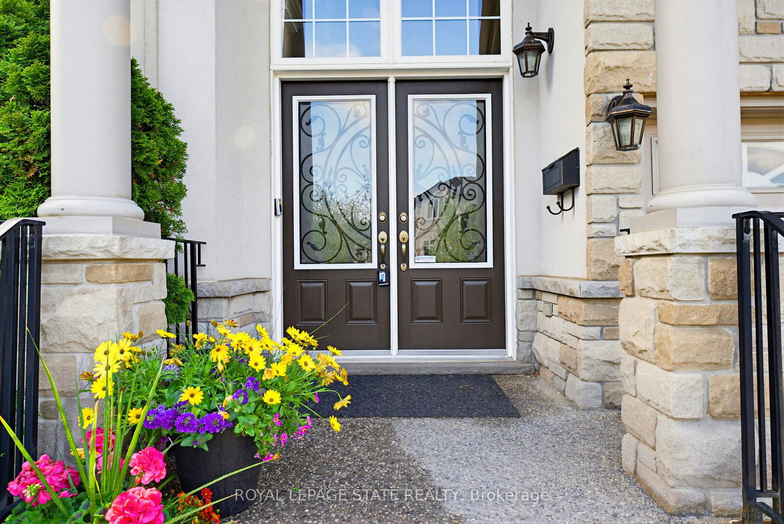20-lorupe-court-hamilton-ontario-x13043568