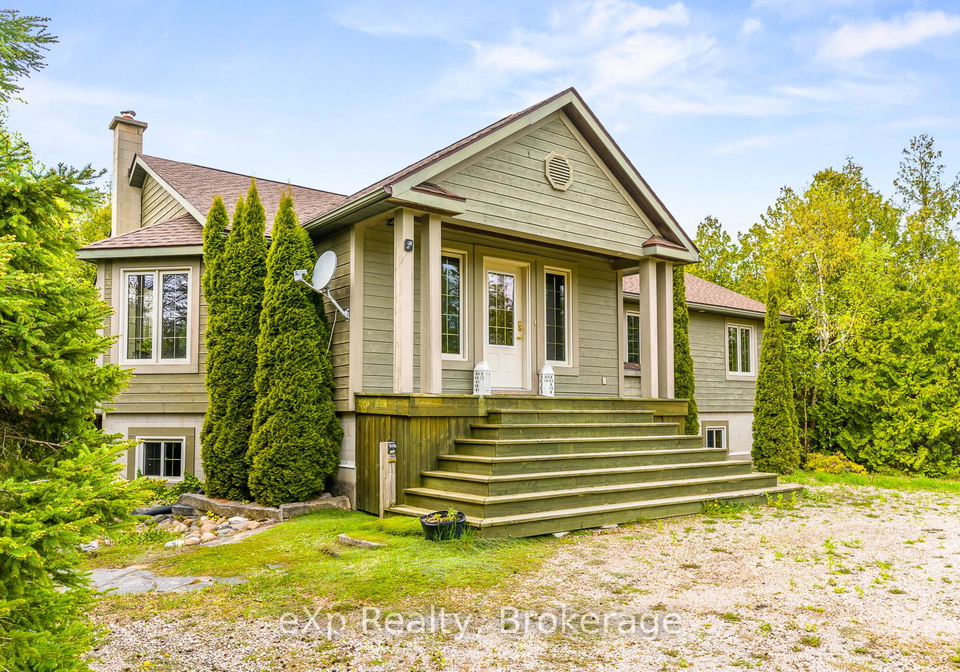 61-fox-trail-northern-bruce-peninsula-ontario-x13043576
