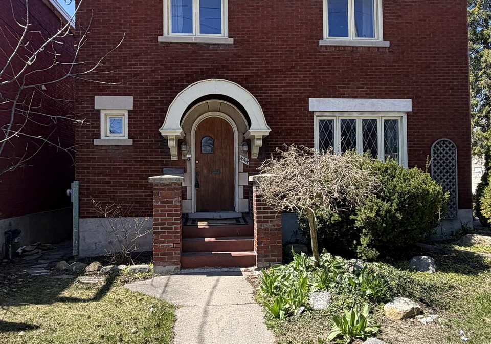 444-parkdale-avenue-ottawa-ontario-x13043712