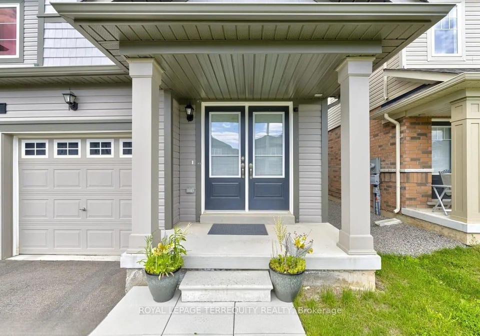 44-cottonwood-crescent-welland-ontario-x13043828