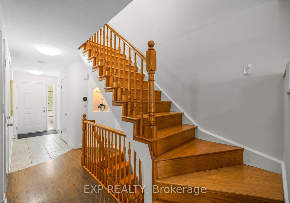 8a-hainer-street-st-catharines-ontario-x13043862