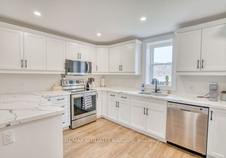4-bedford-street-e-westport-ontario-x13043870