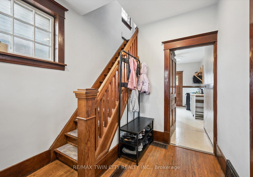 156-norfolk-street-stratford-ontario-x13044060
