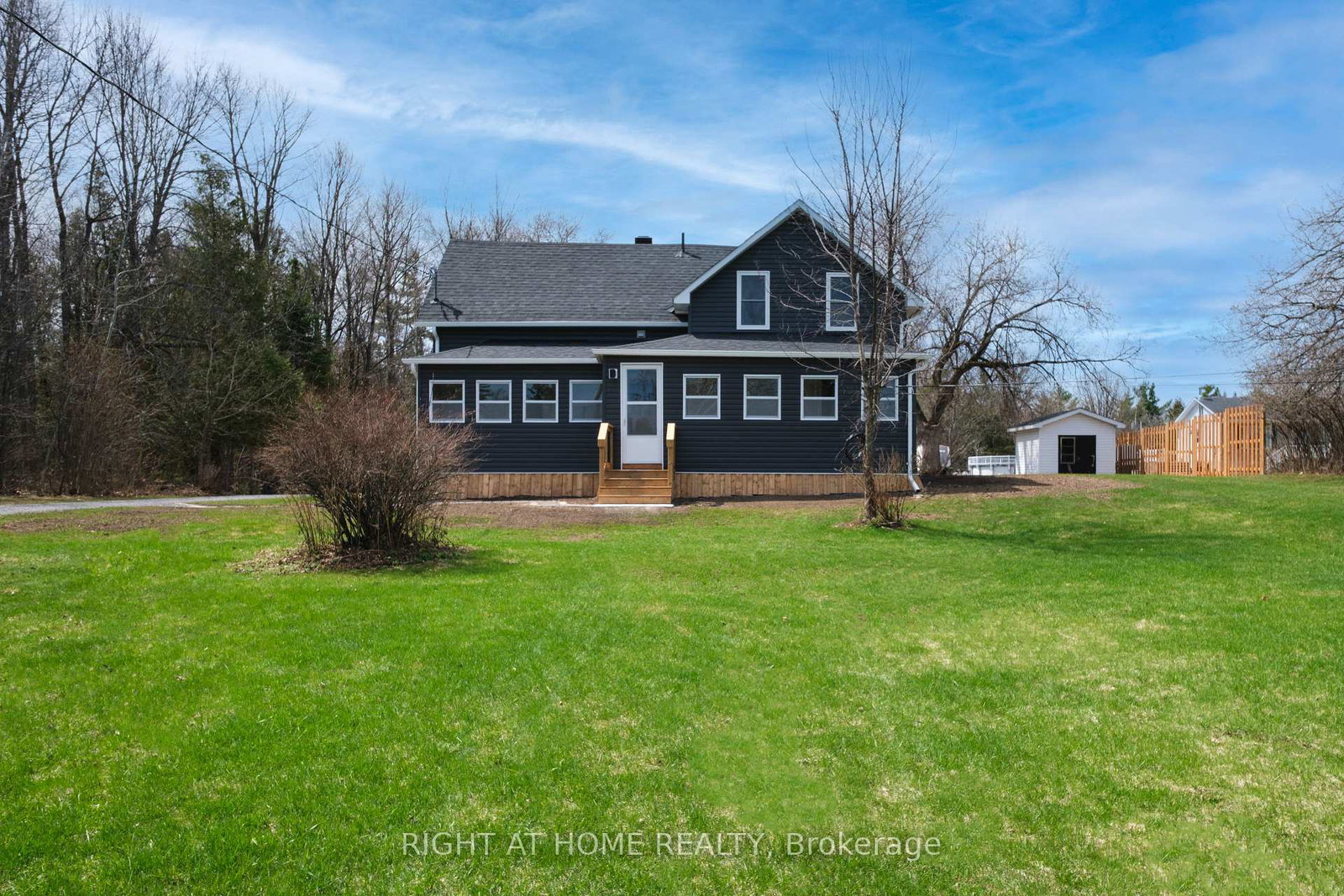 145-sarah-street-e-mcnabbraeside-ontario-x13044114