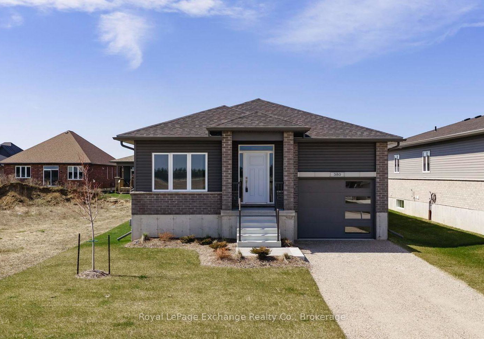 380-hawthorne-street-saugeen-shores-ontario-x13044220