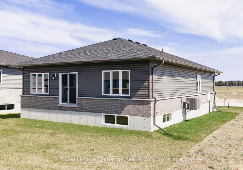 380-hawthorne-street-saugeen-shores-ontario-x13044220