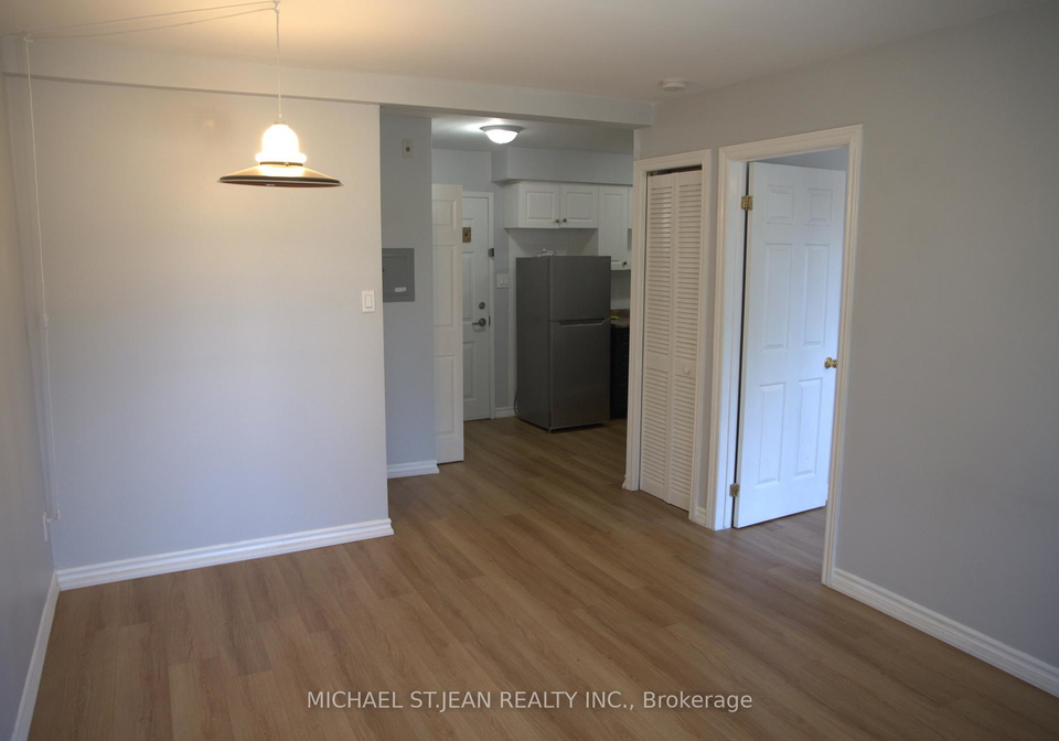 28-victoria-avenue-hamilton-ontario-x13044380