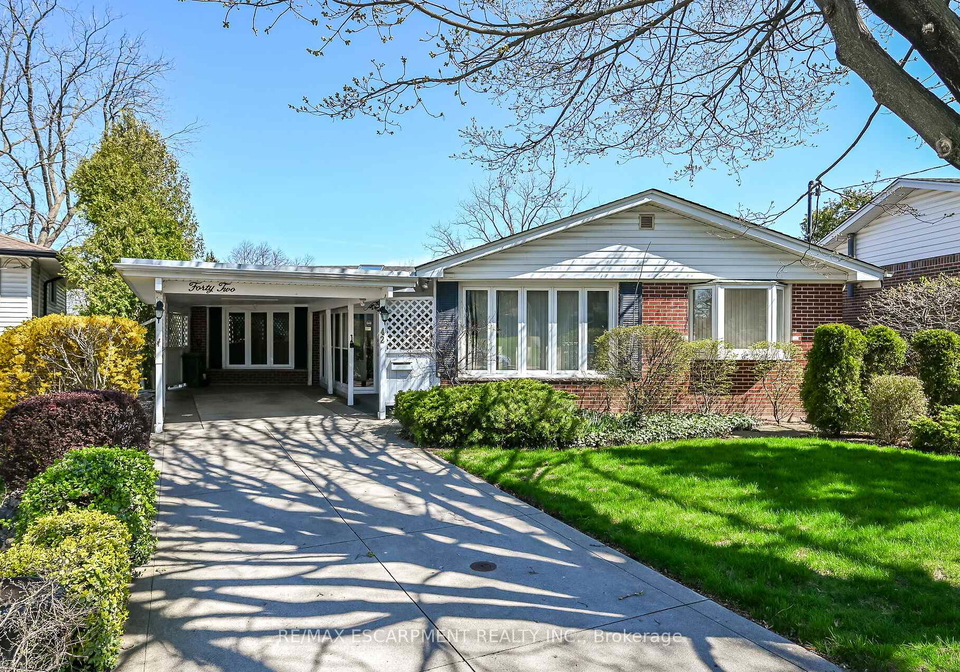 42-holbrook-road-hamilton-ontario-x13044446