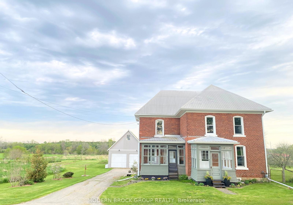 703-county-road-42-e-athens-ontario-x13044468