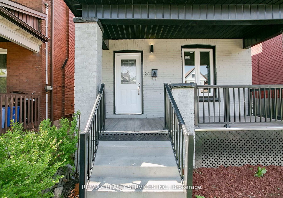 20-somerset-avenue-e-hamilton-ontario-x13044634