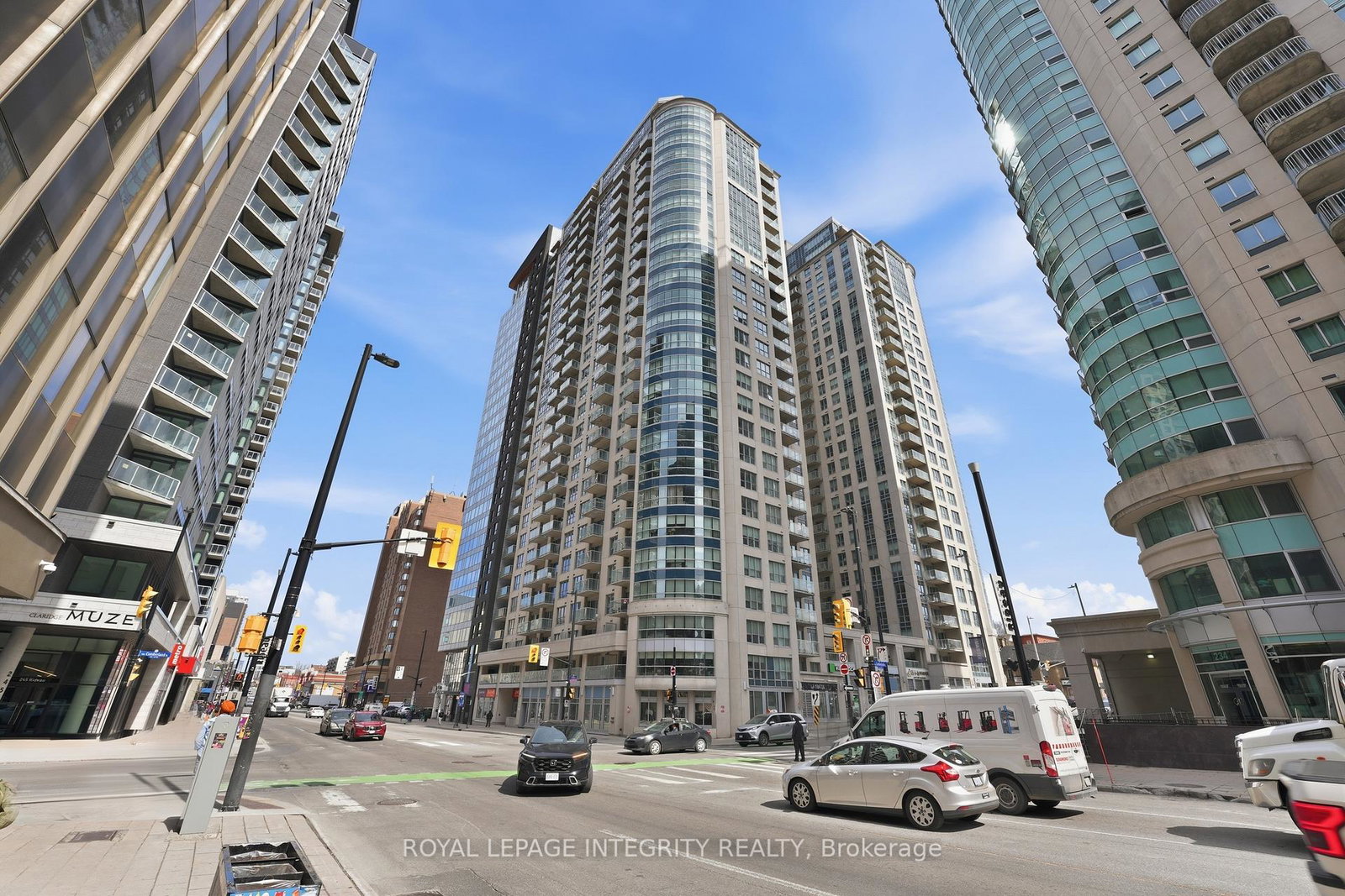 242-rideau-street-ottawa-ontario-x13044736
