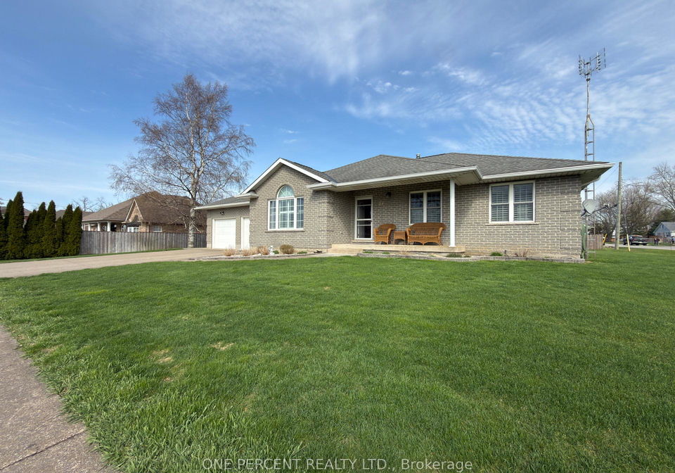 24-south-main-street-thorold-ontario-x13044884