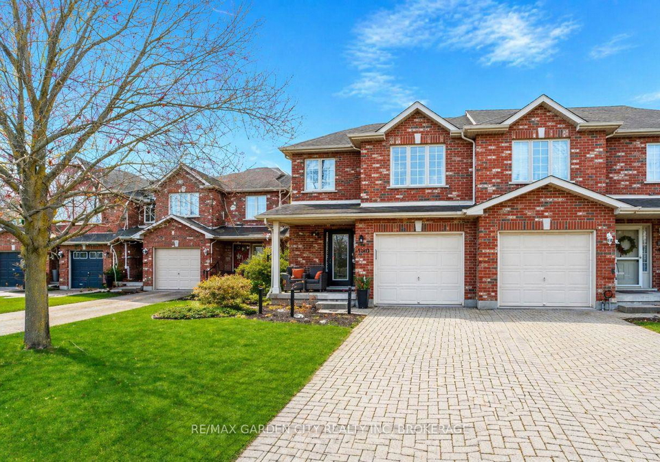 166-lawrence-lane-pelham-ontario-x13044908