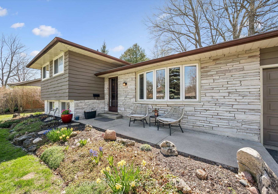 47-hillcrest-lane-kitchener-ontario-x13045084