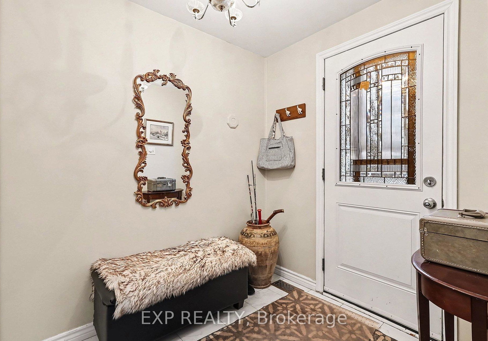 15-wedgewood-crescent-ottawa-ontario-x13045366