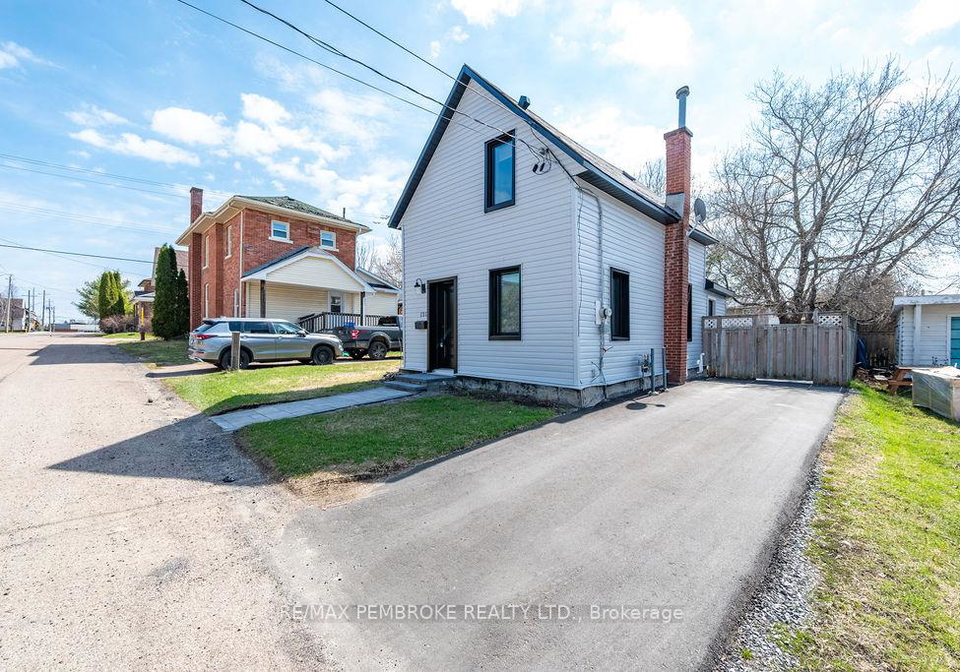 131-patrick-avenue-renfrew-ontario-x13045402