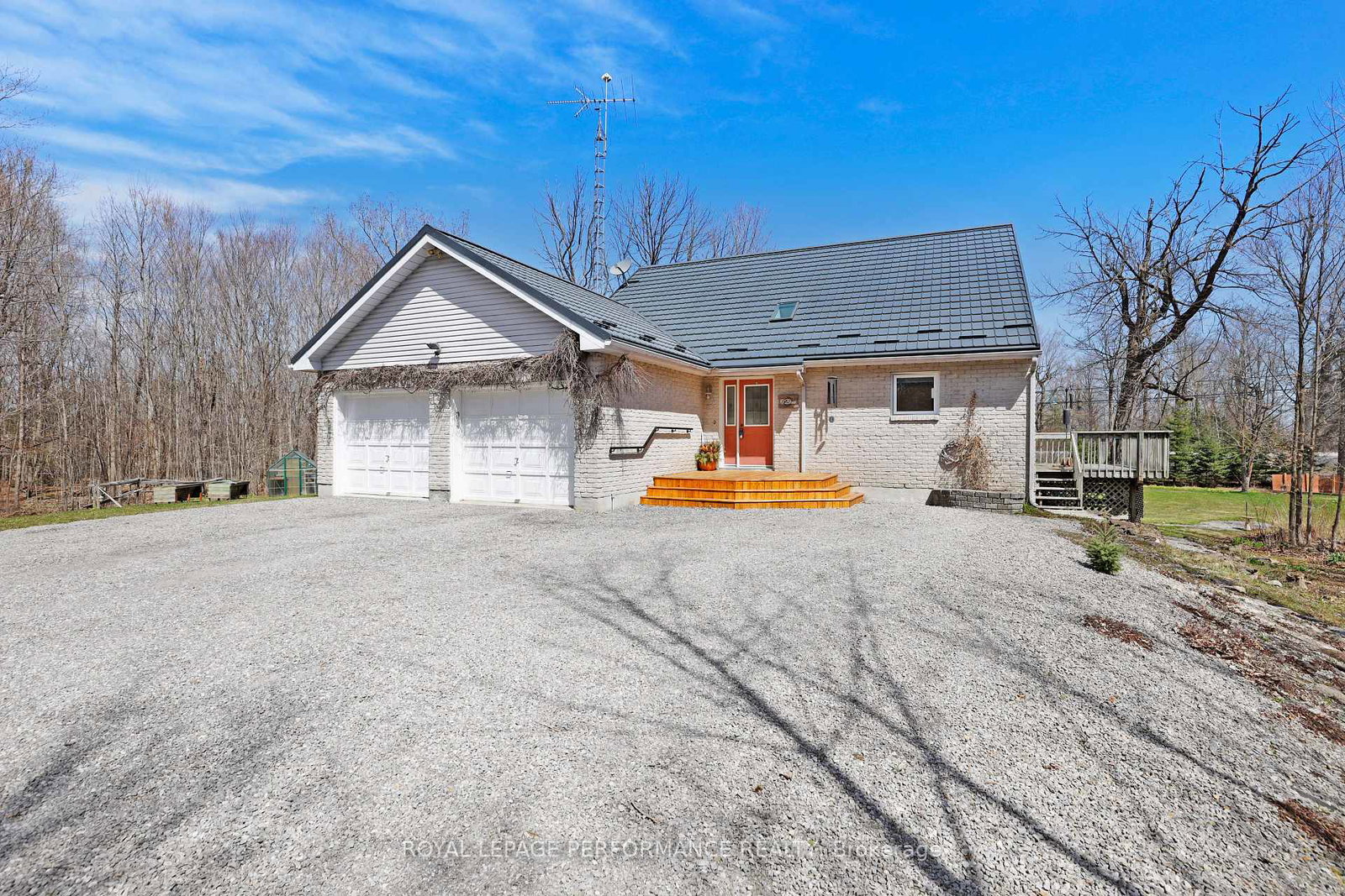 108-felton-crescent-russell-ontario-x13045514