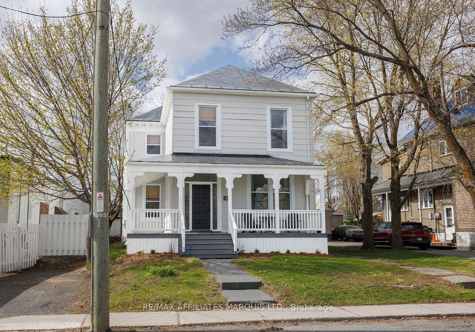 11-elgin-street-e-north-glengarry-ontario-x13045616