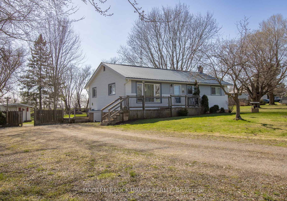 8072-county-road-29-elizabethtown-kitley-ontario-x13045618