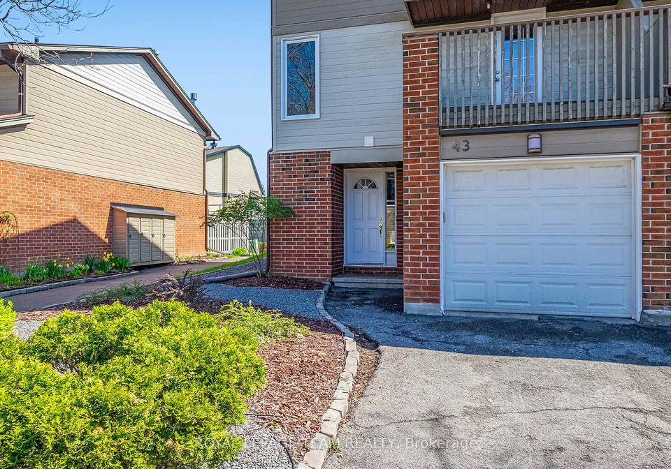 3205-uplands-drive-ne-ottawa-ontario-x13045762