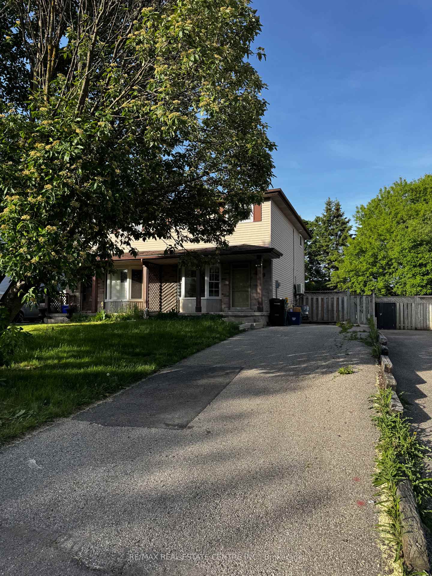 109-connelly-drive-kitchener-ontario-x13045798