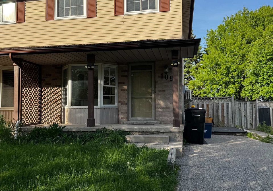 109-connelly-drive-kitchener-ontario-x13045798