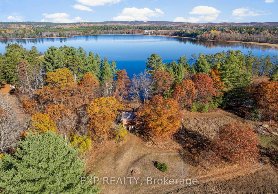 30-grannys-lane-killaloe-hagarty-and-richards-killaloe-hagarty-and-richards-ontario-x13045910