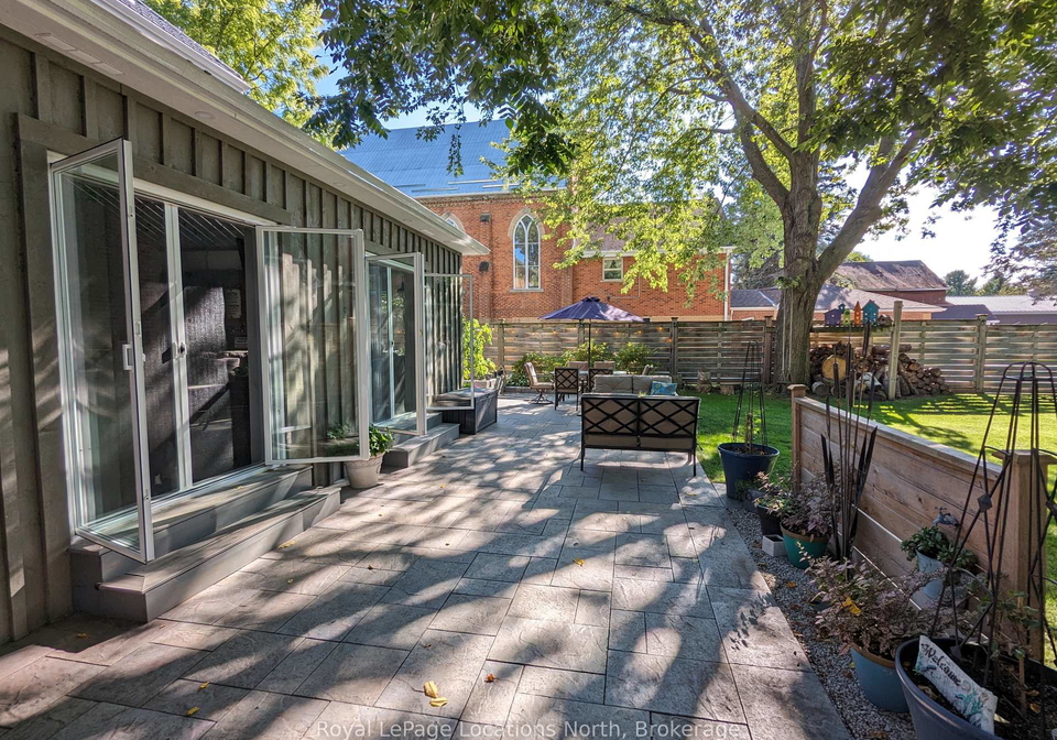 138-bruce-street-s-blue-mountains-ontario-x13046004