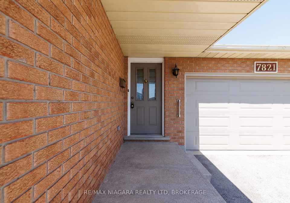7821-windfield-street-niagara-falls-ontario-x13046230