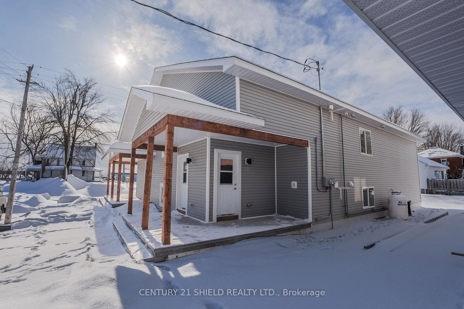 24-george-street-north-stormont-ontario-x13046258