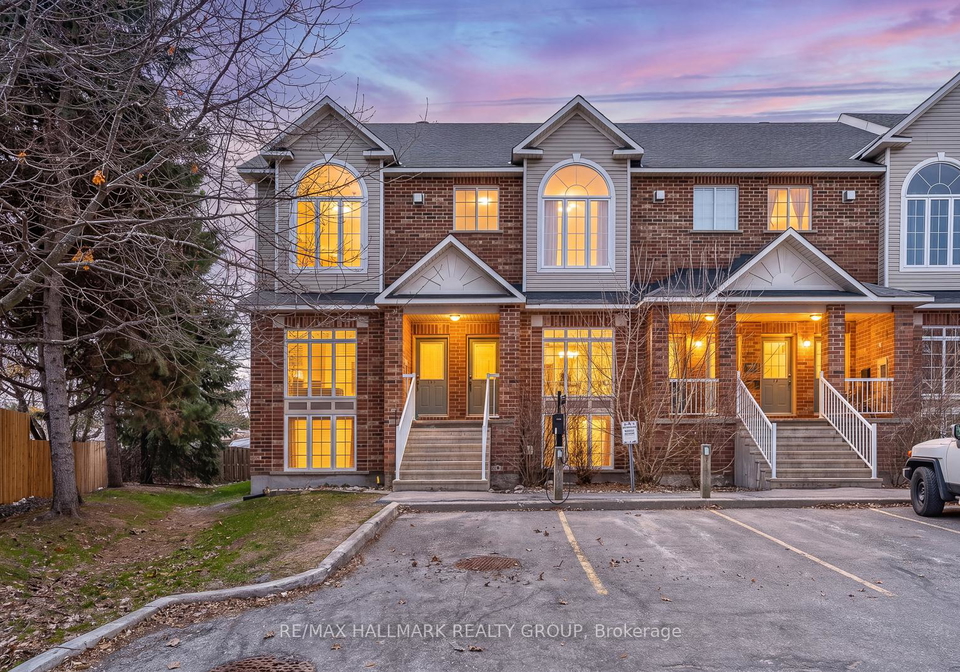 142-gatestone-private-ottawa-ontario-x13046652