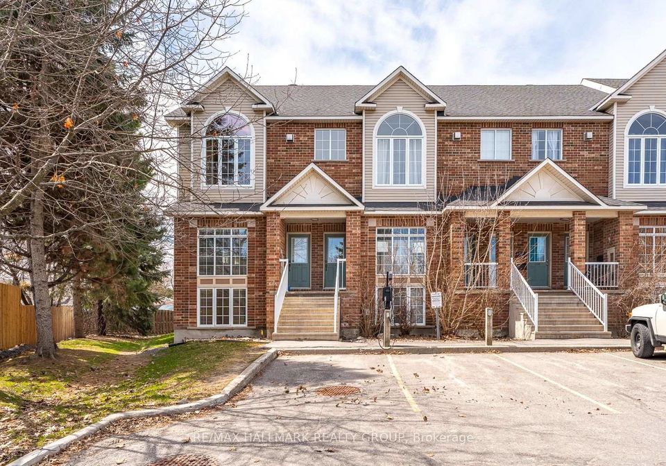 142-gatestone-private-ottawa-ontario-x13046652