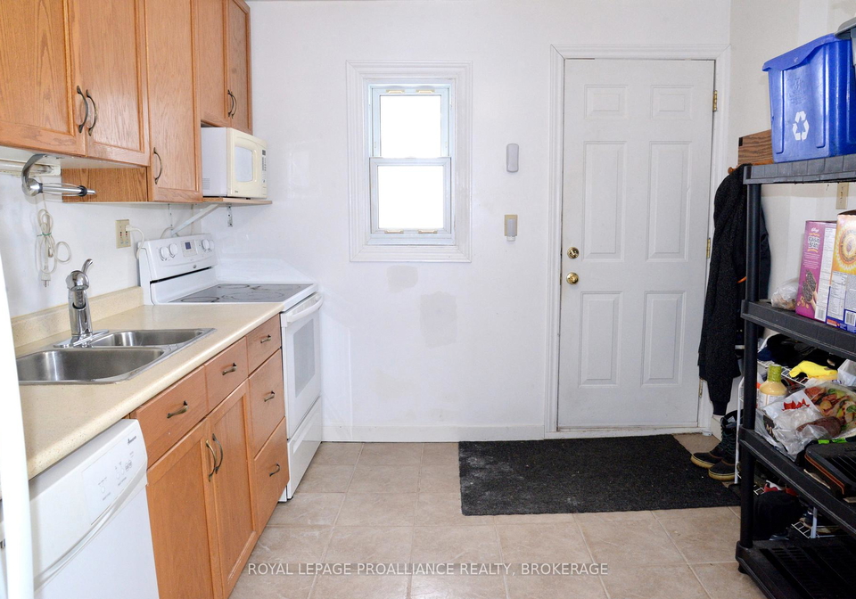 66-fergus-street-kingston-ontario-x13046662