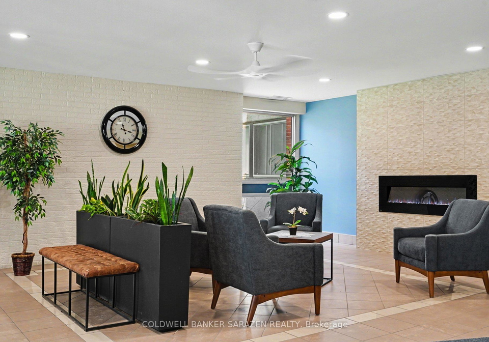 1485-baseline-road-ottawa-ontario-x13046718